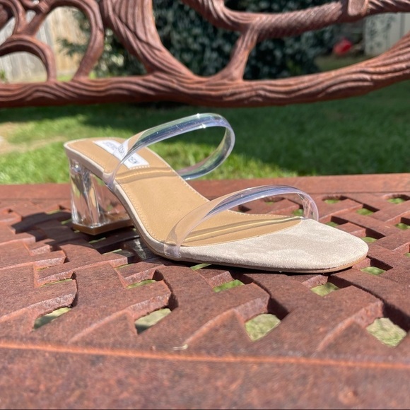 💋NWT Steve madden mott strappy clear block sandals - Picture 7 of 15